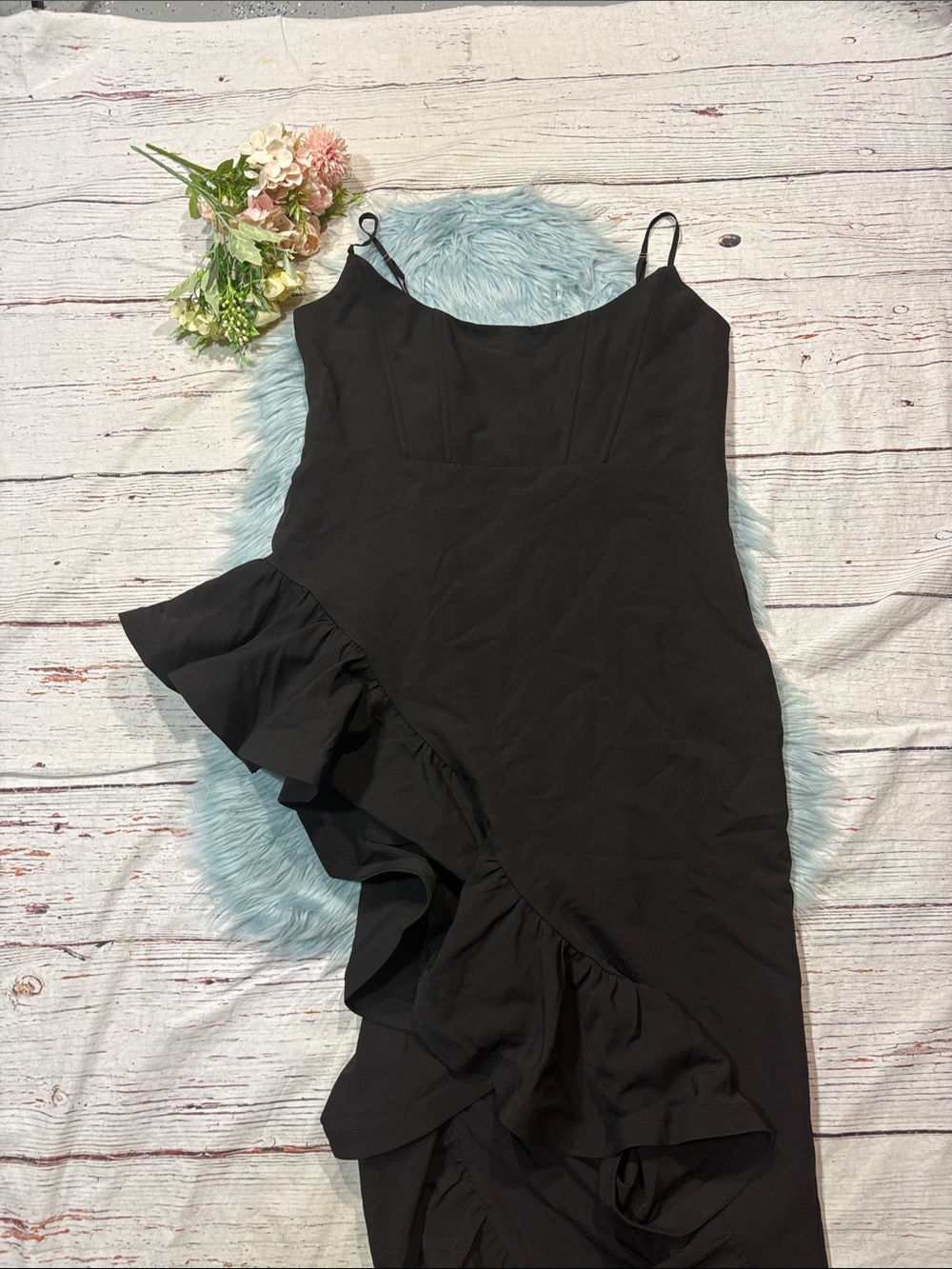 NWT Showpo Maura Maxi Scoop Neckline Ruffle High Low Dress in Black - Picture 8 of 10